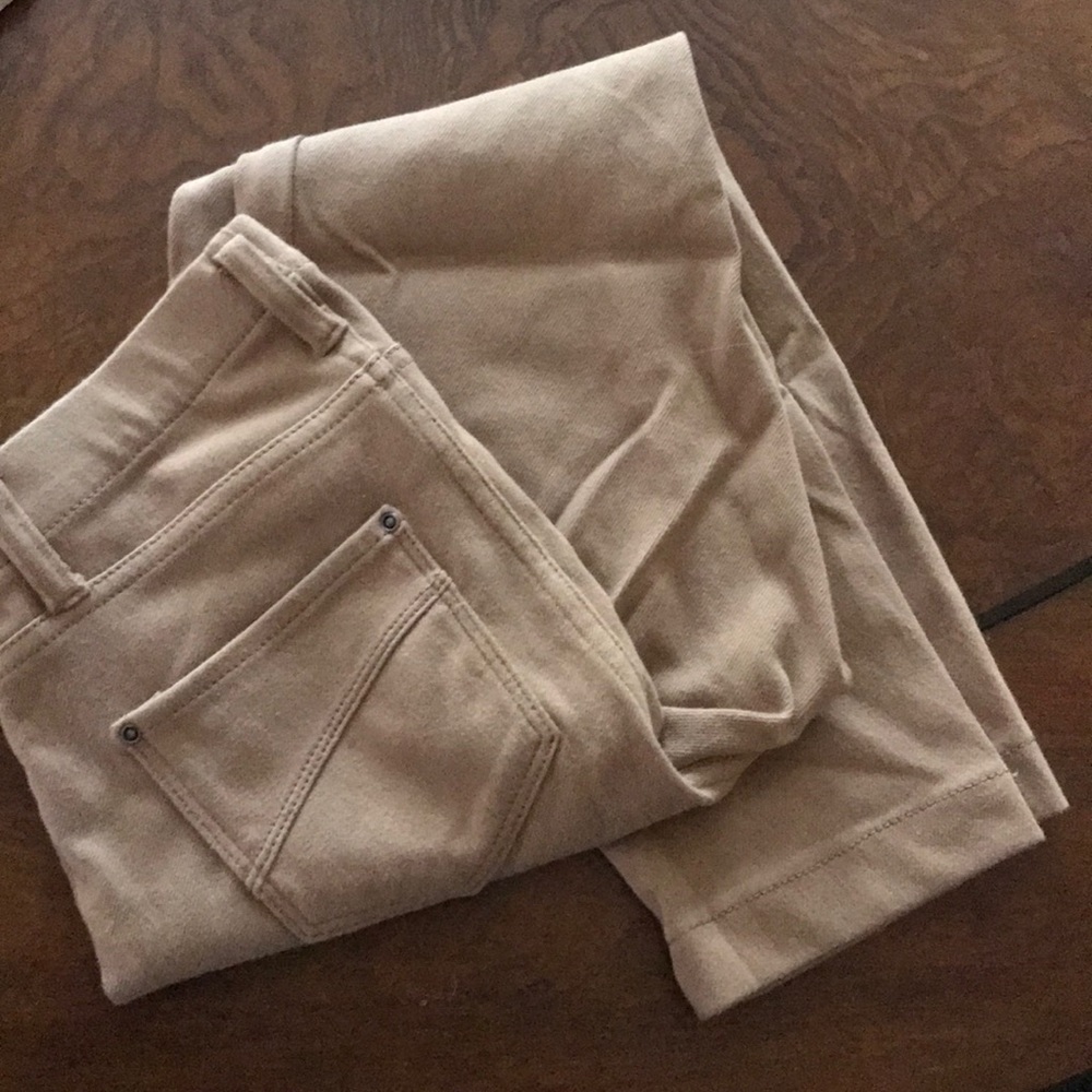 Time and Tru khakis 0/XS
